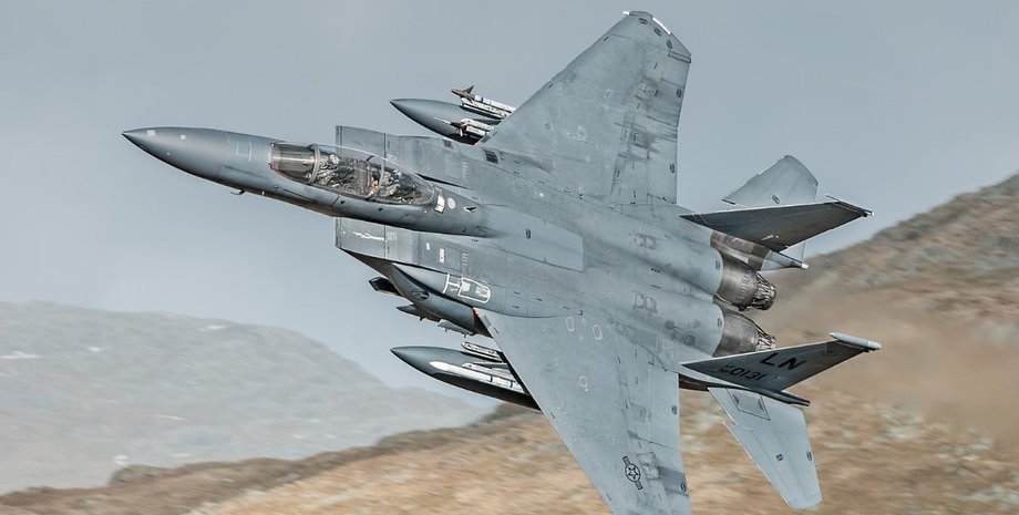 Винищувач F-15E