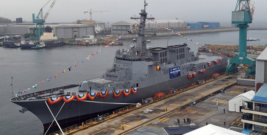 эсминец "Чонджо Великий"