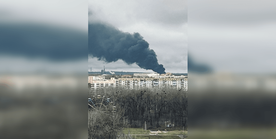 Teilen: Die Russen griffen Sumy mit einem UAV vom Typ Lancet an und trafen eine ...