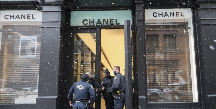 Chanel, магазин, ограбление, сумочки