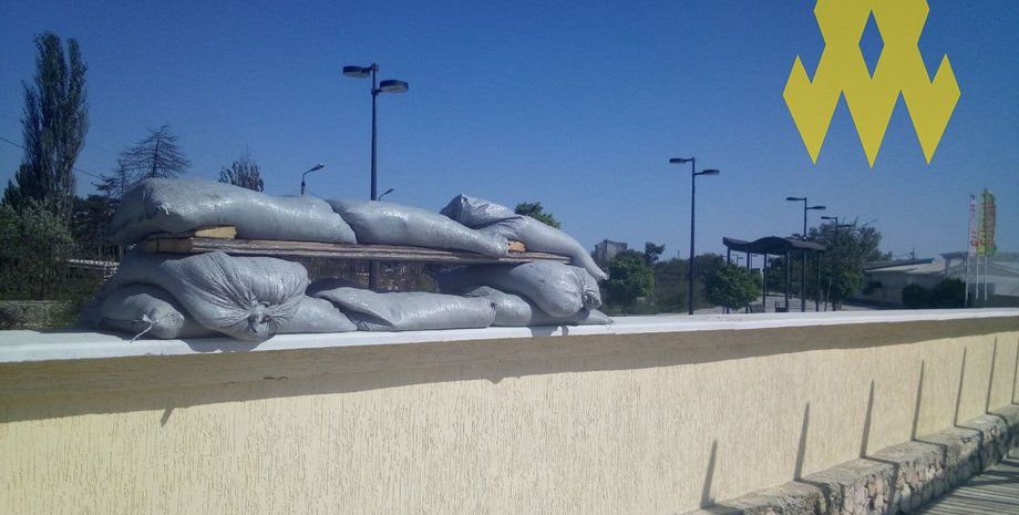 пляж, Крым, Евпатория, оборона, огневые позиции российских оккупантов