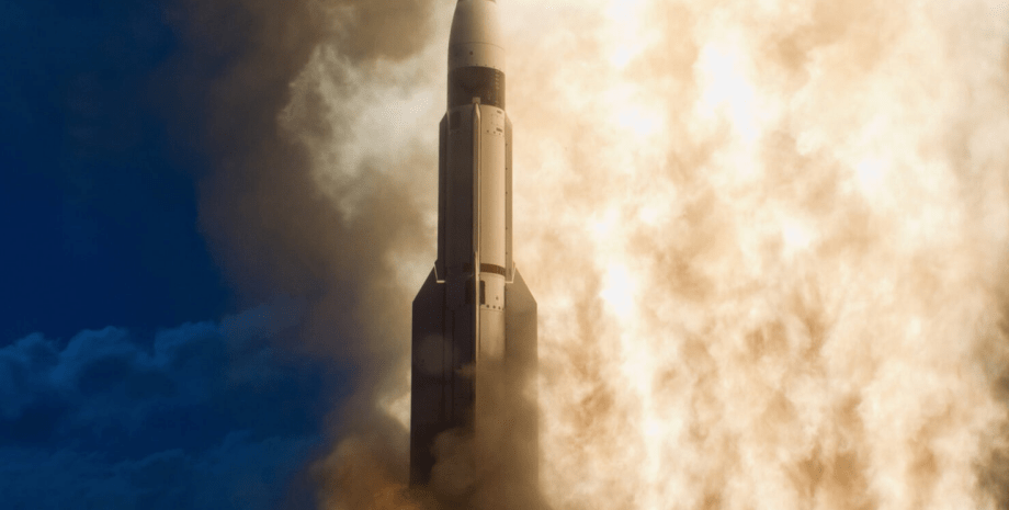 ракета, спутники, применение спутников в военных целях