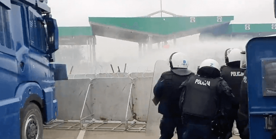 Польша, Беларусь, мигранты, граница, ограждение, беженцы