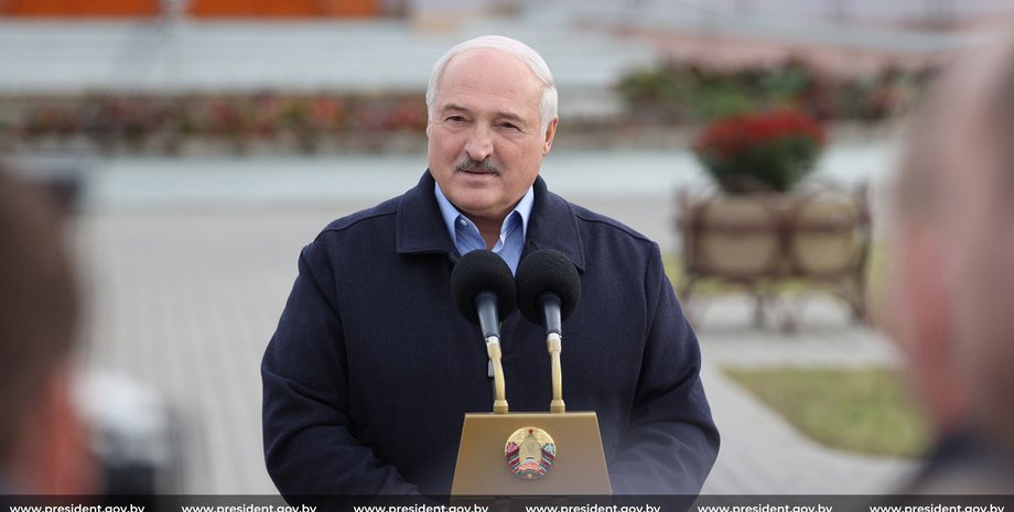 Олександр Лукашенко, Білорусь, Литва, Польща, сусідні країни, конфлікт