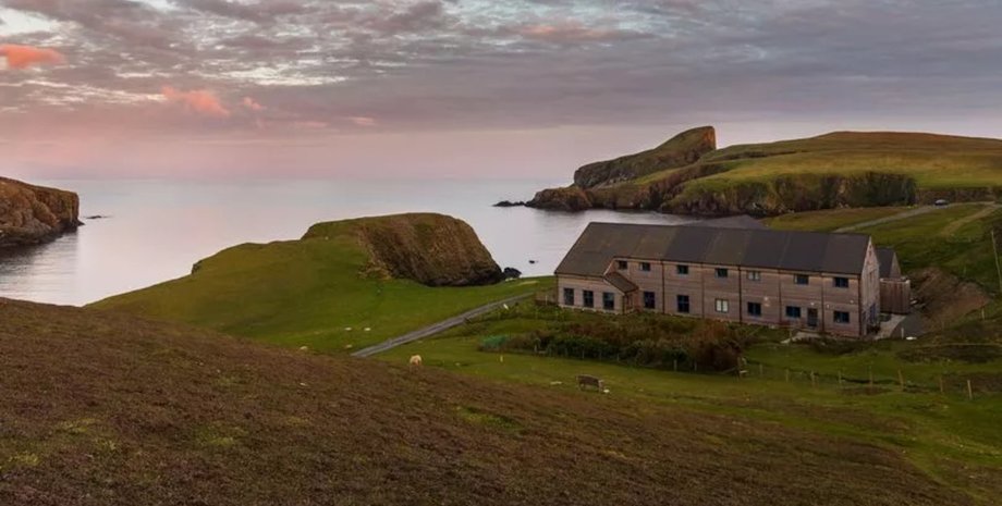 Шотландський острів Фейр-Айл, острів на краю світу, віддалений острів, робота на віддаленому острові, нові жителі, житло та харчування, робота мрії