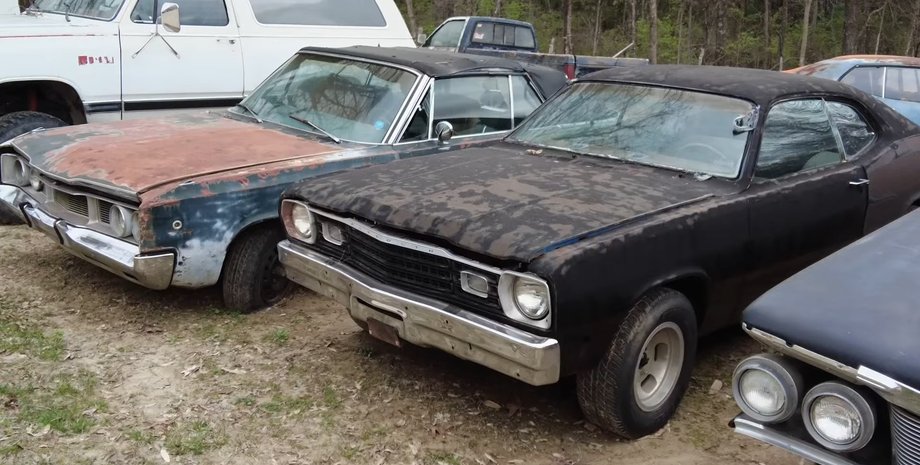 старинные авто, коллекция авто, Dodge Charger, Dodge Challenger, Plymouth Barracuda