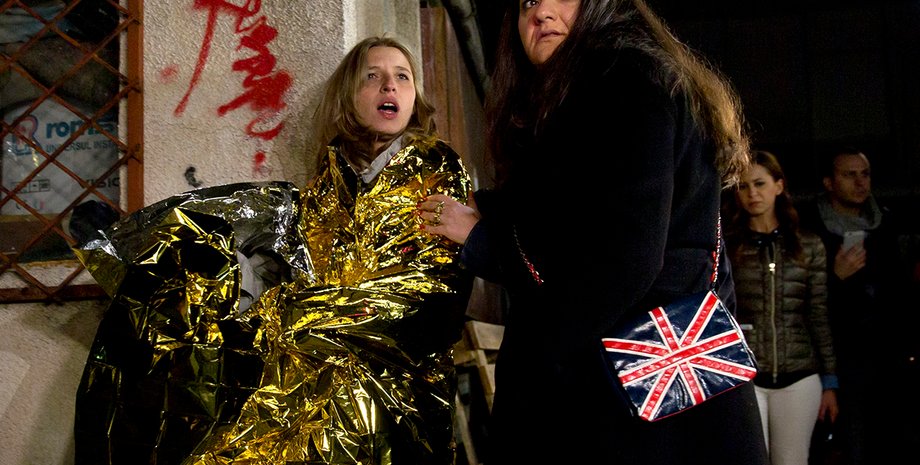 Пострадавшие во время пожара в клубе / Фото: japantimes.co.jp