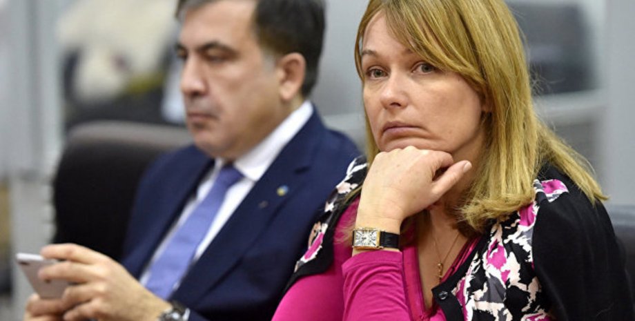 Жена Саакашвили отреагировала на роман мужа со "слугой народа" Ясько