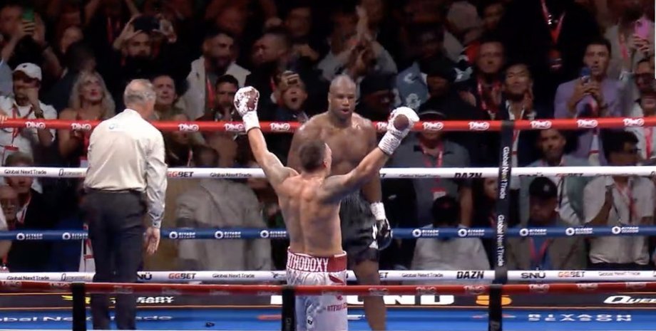 Усик Дюбуа меми