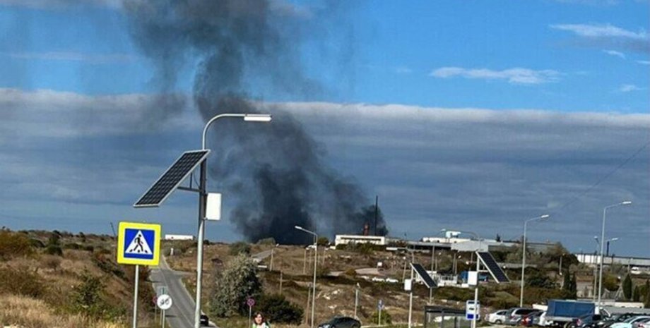 Взрывы в Севастопольской бухте