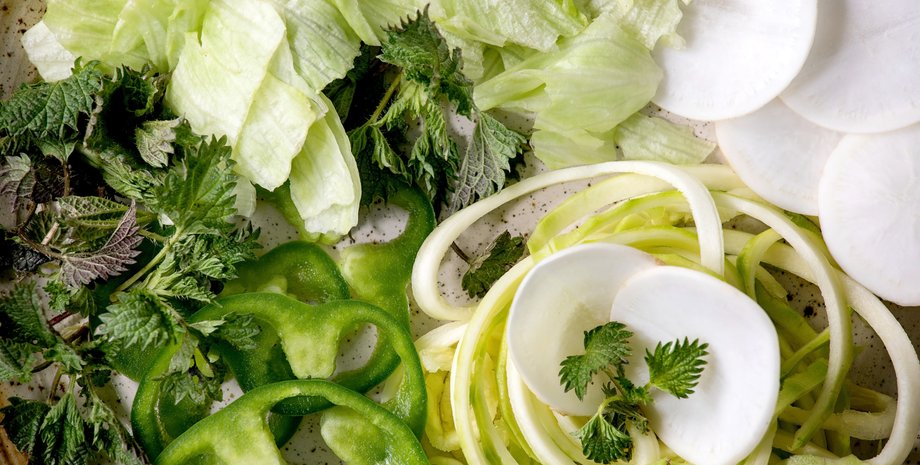 зелень, салат