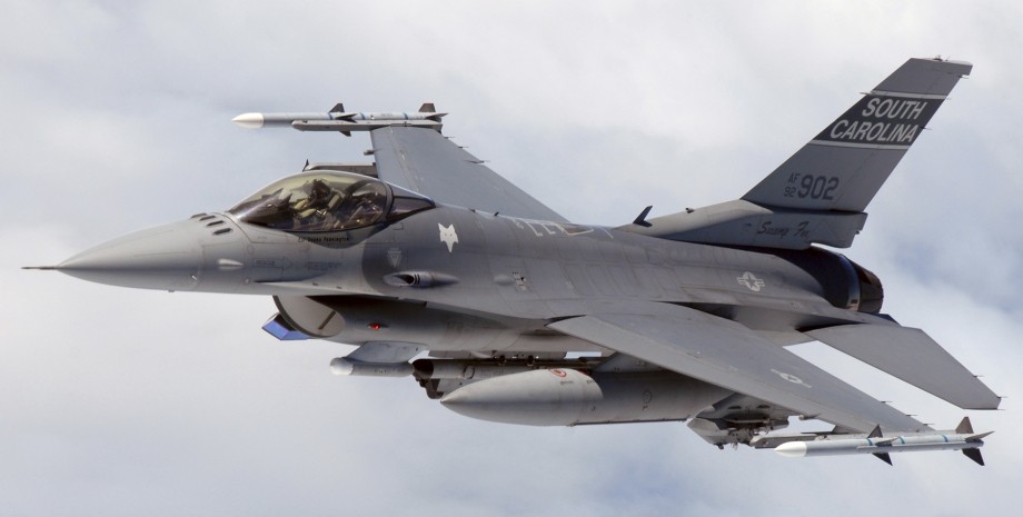 F-16, самолёт F-16, истребитель F-16