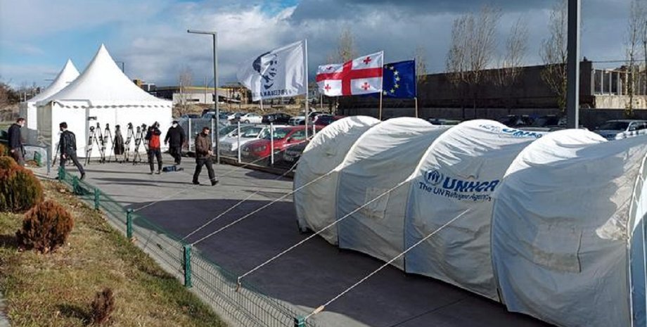 Грузия, митинг, протесты, Саакашвили, суд, политика, преследования, голодовка