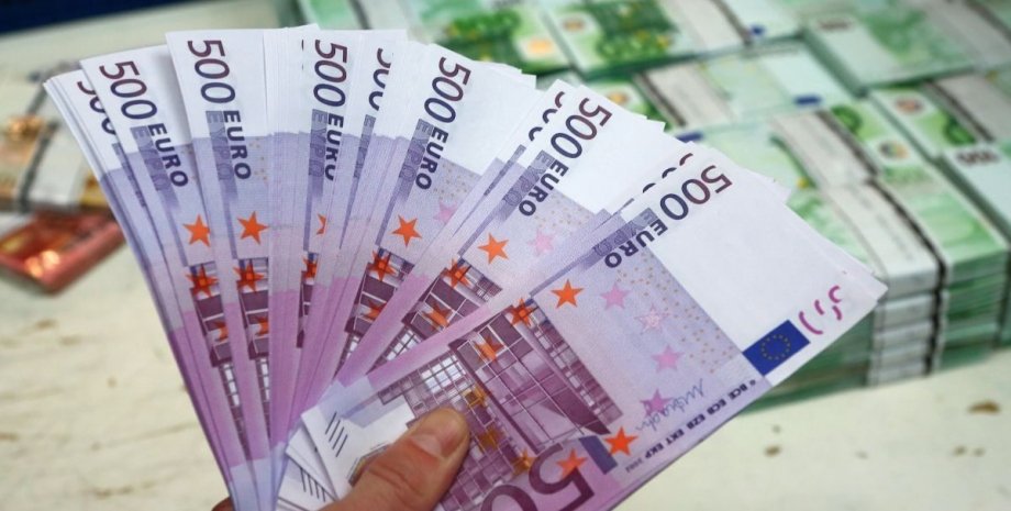 євро, гроші євро, євро курс, євро банкноти