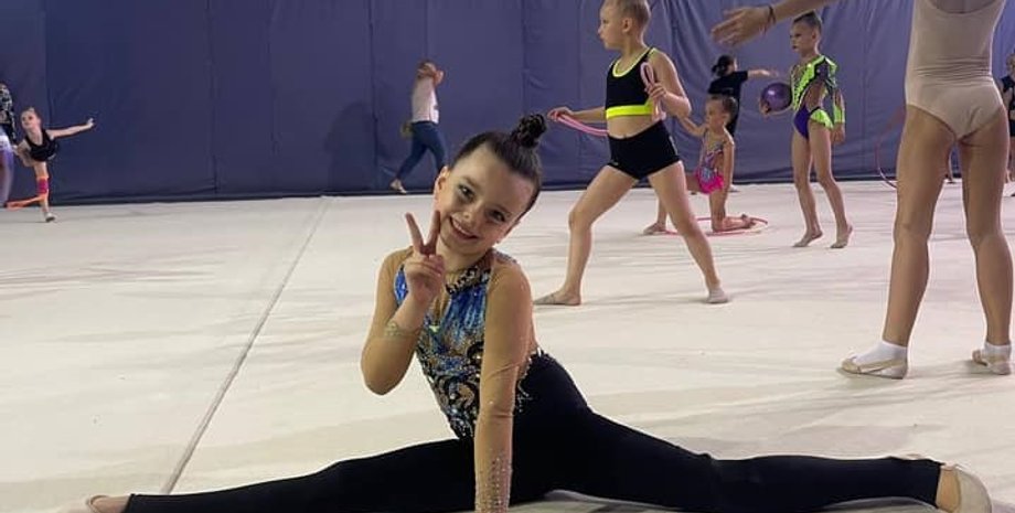 саша паскаль, саша паскаль гімнастка, олександра паскаль фото, саша паскаль відео, гімнастка саша паскаль відео, саша паскаль перемогла в змаганні