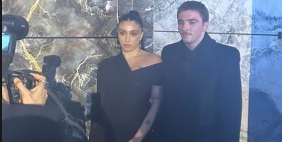 лурдес леон, рокко ричи, Saint Laurent, Неделя моды в Париже