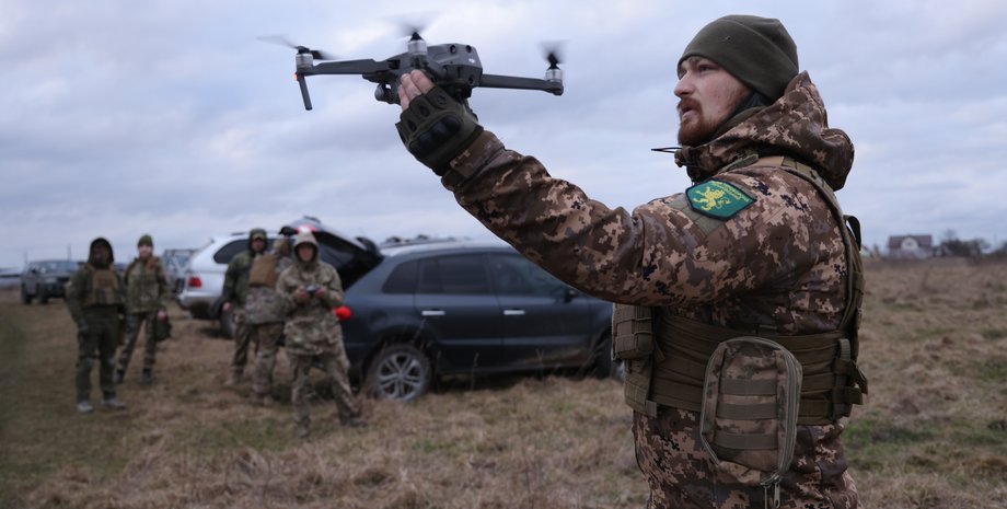допомога ЗСУ, армія, квадракоптери, FPV-дрон, бізнес, компанії України
