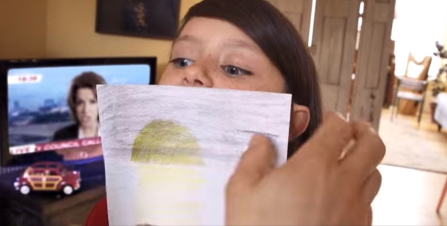 Кадр из ролика Save the Children