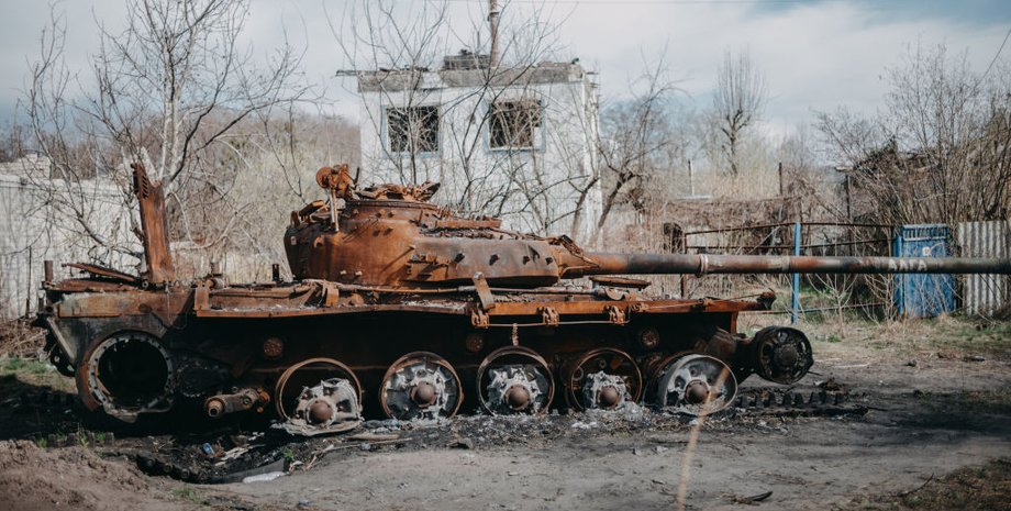 Підбитий російський танк