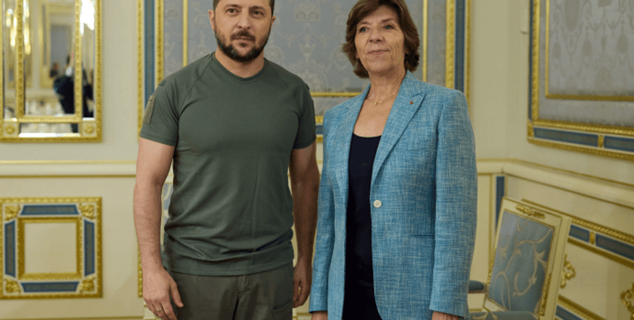 министр иностранных дел франции, президент украины,зеленский, колонна