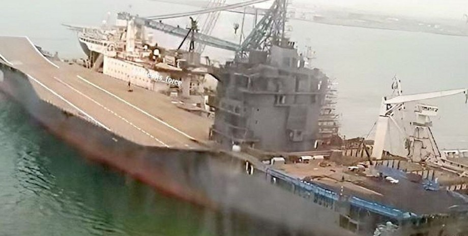 Иранский корабль Иранский корабль