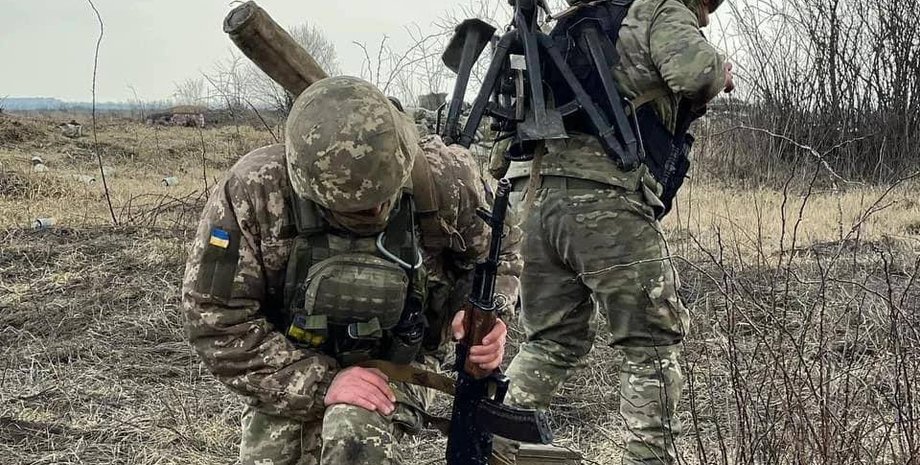 все, військові, чоловіки