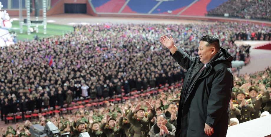 ким чен ын, кндр, новый год в северной корее