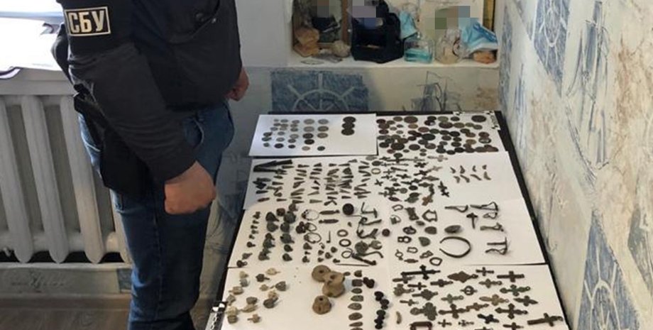 СБУ, ценности, обыск