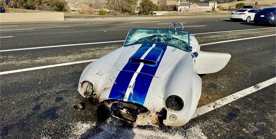 Shelby Cobra, копии Cobra, спорткар Shelby Cobra