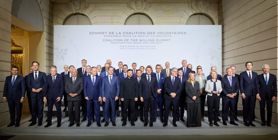 Западные силы в Украине — Зеленский, Макрон и Стармер подписали декларацию Зеленский, Макрон и Стармер подписали совместную декларацию