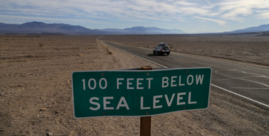 Долина Смерти, дорога, Google maps, секретный объект, пустыня, долина, таинственная пустота,