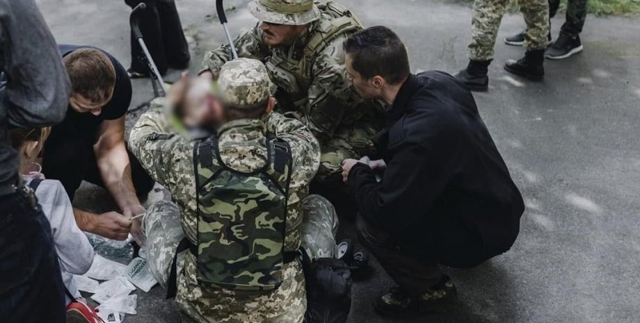 вибух, виставка зброї, виставка зброї у Чернігові