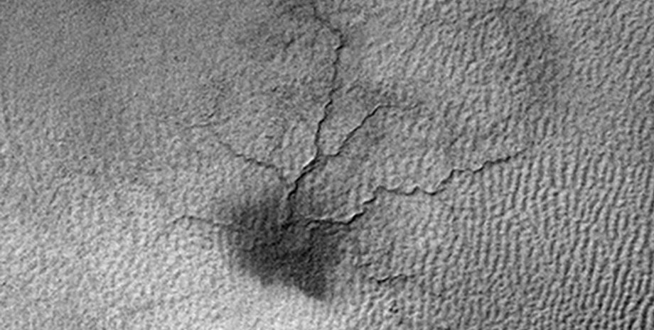 "Паук" на Марсе / Фото: NASA