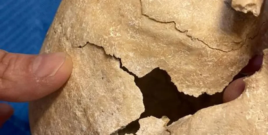 Калатрав, орден, ченці, воїни, жінка, останки, Кастилія, замок, лицар, скелет, пошкодження, смерть, археологи, археологія