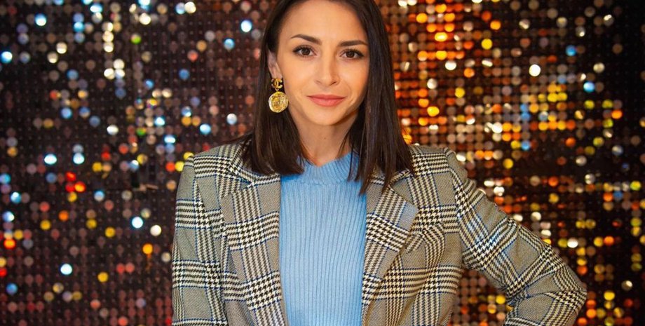 Українська танцівниця Ілона Гвоздьова посварилася з підписницею