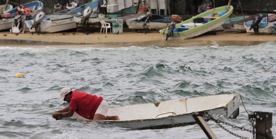 Приближение урагана в Мексике / Фото: newsweek.com