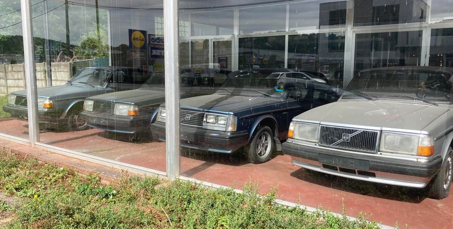 старые Вольво, автосалон Вольво, автосалон Volvo, Volvo 240, капсулы времени, заброшенные авто