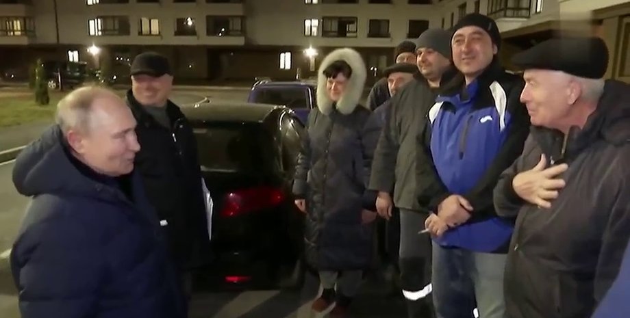 В Мариуполе начали выселять жителей ЖК "Невский", встречавших Путина