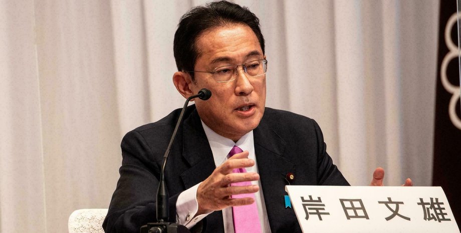 Фумио Кисида, Япония, премьер,