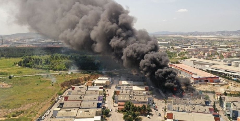 вибух у стамбулі, вибух на заводі, стамбул, Туреччина