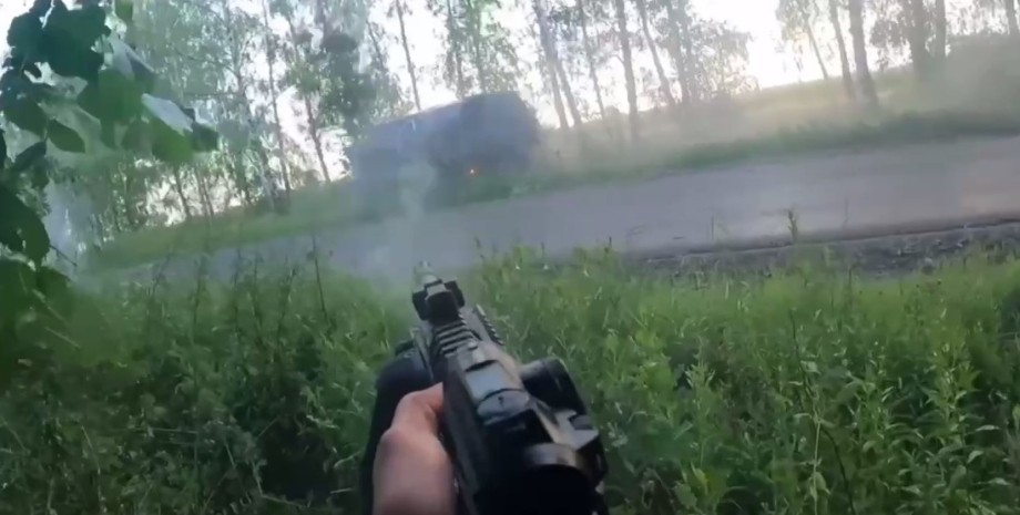 чеченцы, стрельба по технике ВС РФ