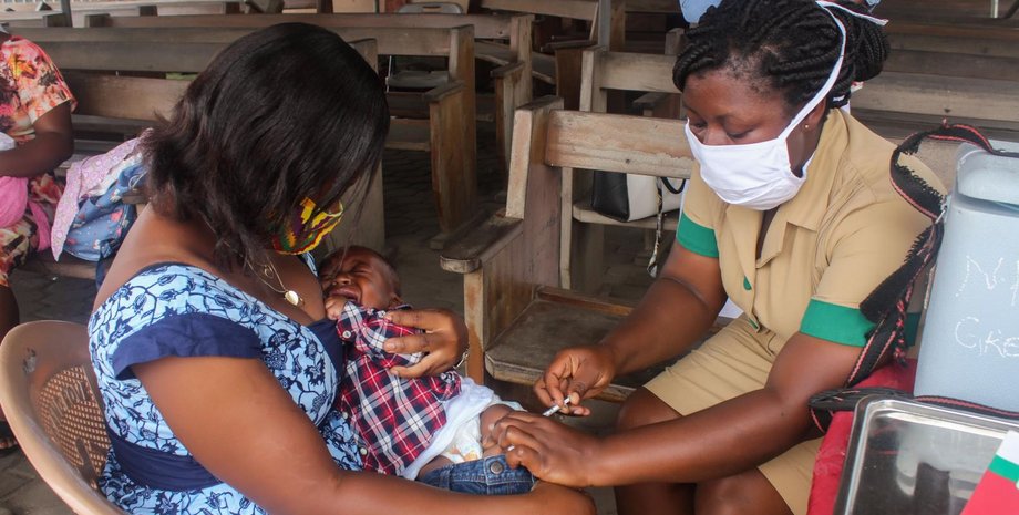 UNICEF, ВОЗ, Вакцина, Гана, COVAX,  AstraZeneca, Коронавирус