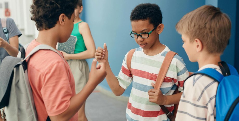 камень, ножницы, бумага Стратегии игры