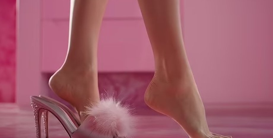 высокие каблуки, стопа