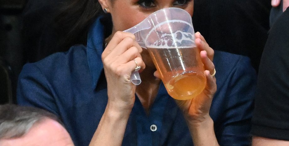 Меган Маркл, Меган Маркл стиль, Меган Маркл с пивом, день рождения принца гарри, игры непокоренных 2023