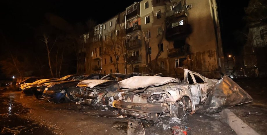 Ночная атака дронов, ночная атака БПЛА, ночная атака беспилотников, ночная атака, ночной удар, ночной обстрел, взрывы, удар Харьков, атака Харьков, пожар Харьков, прилет Харьков, Новобаварский район, Харьков