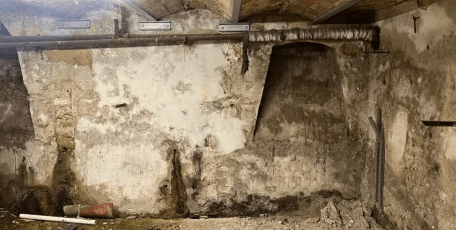 Жінка знайшла під своїм будинок ціле підземне місто, що там було, курйози, цікавинки, Канада, Франція