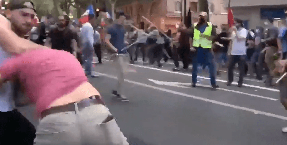 Протесты во Франции, 11 сентября