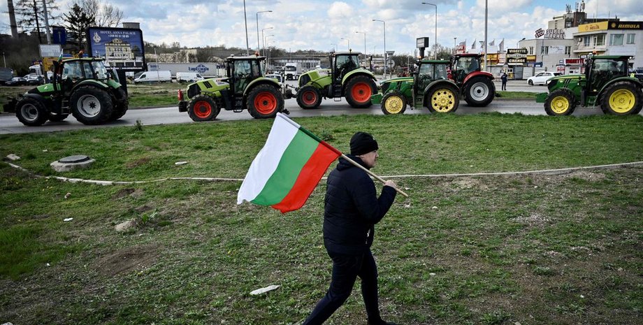 Протест проти експорту українського зерна, фермери в Болгарії