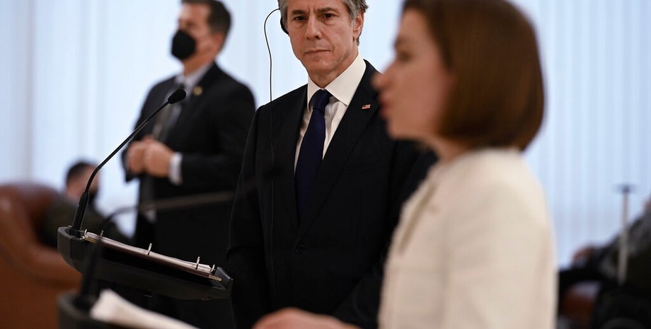 блинкен и санду